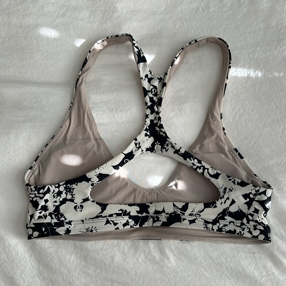 Lululemon Padded Swim Top | Size 2 - Picture 2 of 3